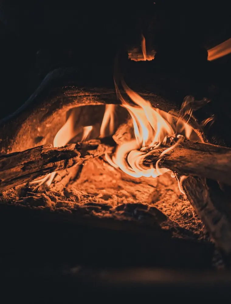 Feu dans un poêle
